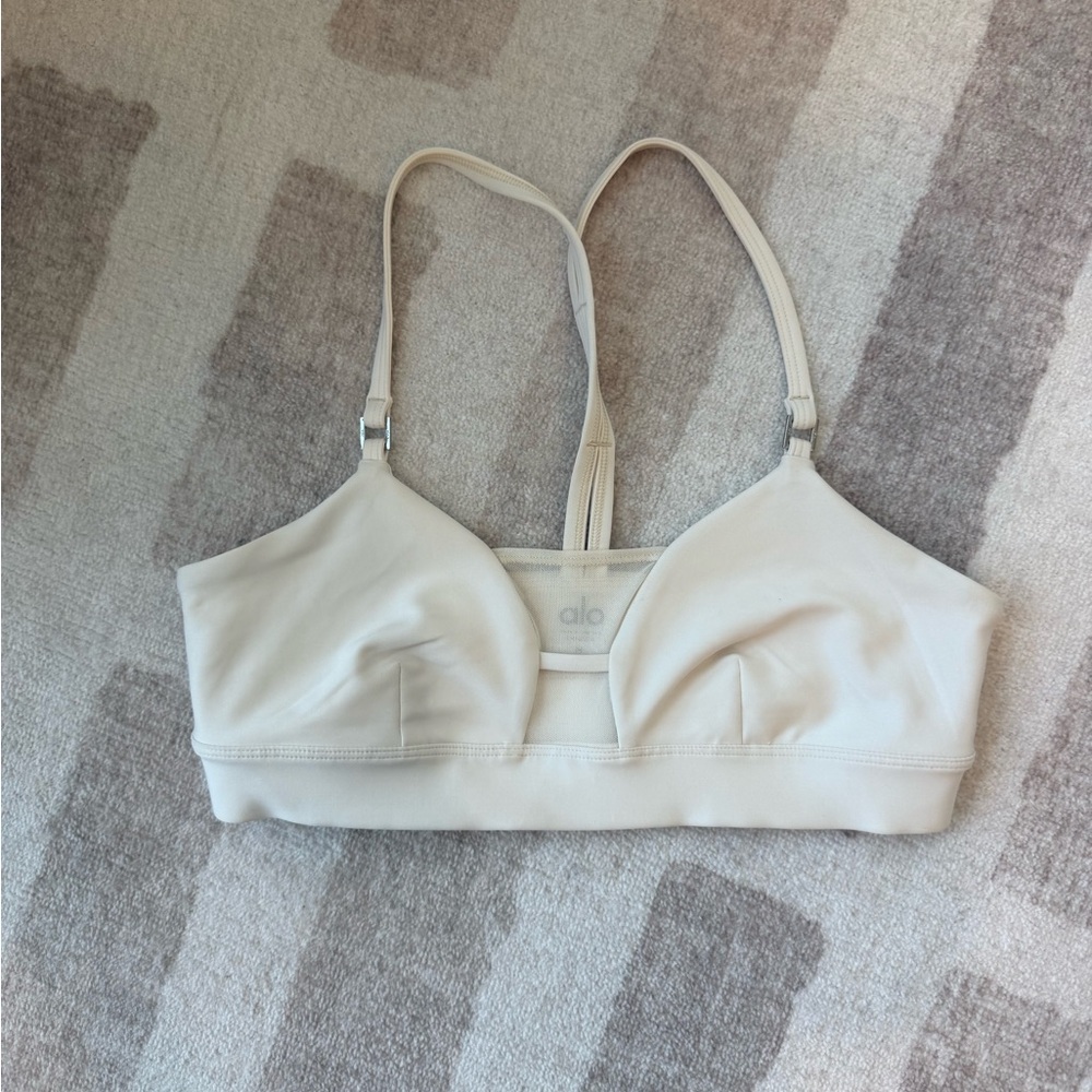 ALO Yoga Women's Soft Cream Bralette